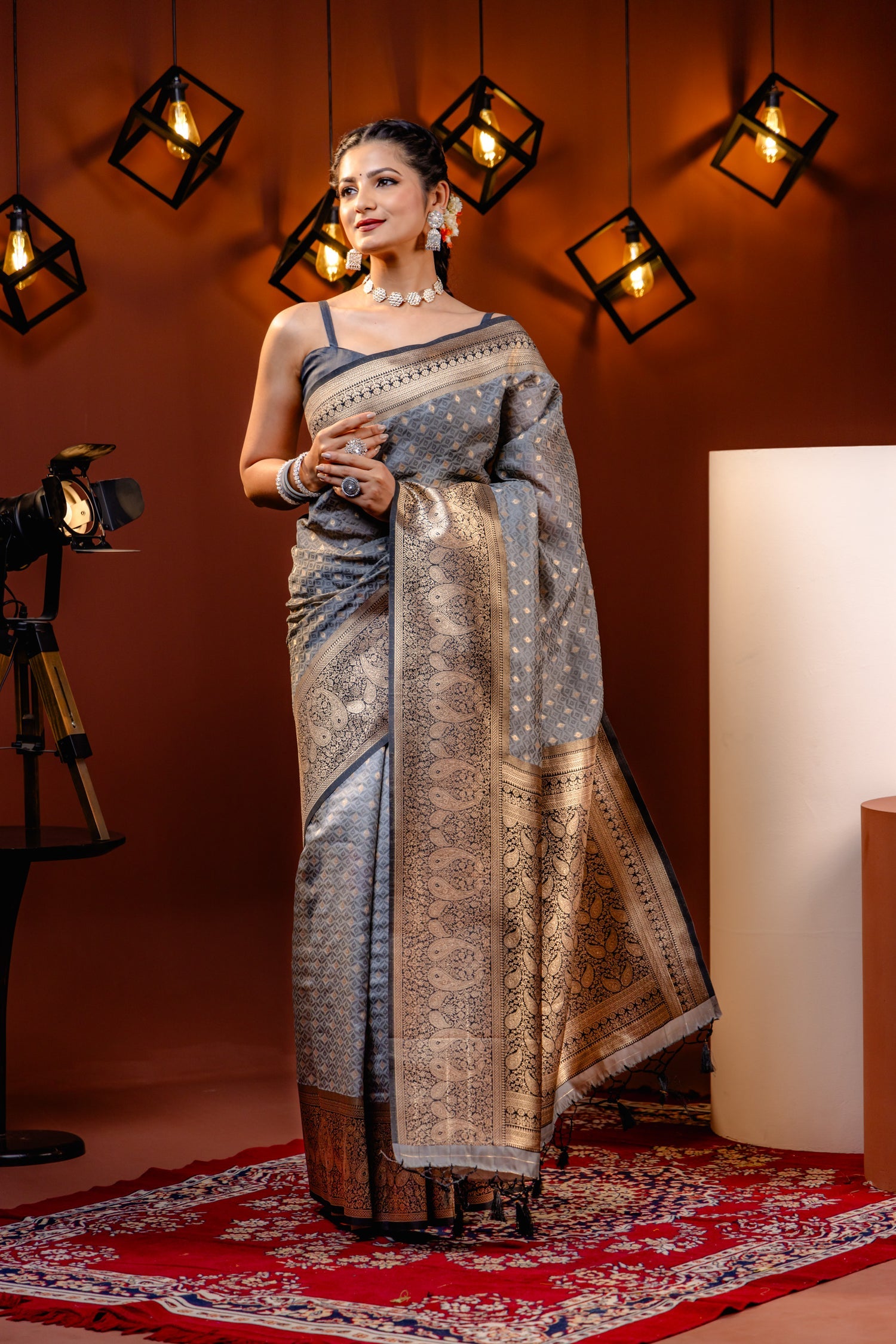 Traditional Grey Soft Silk Saree with Ethnic Blouse Piece