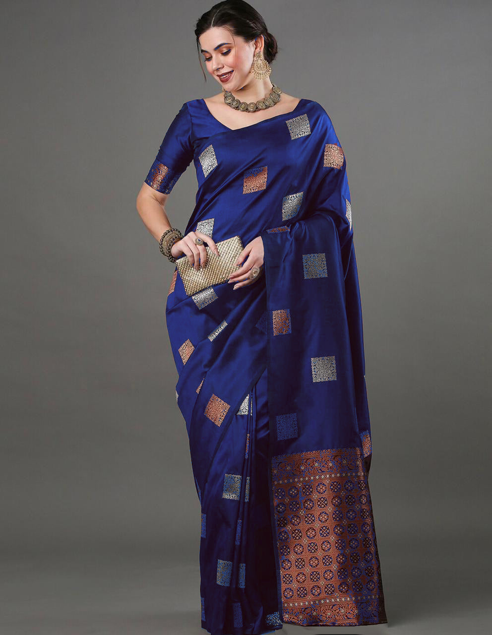 Ethnic Banarasi Saree – Handwoven Soft Silk Fabric Blue