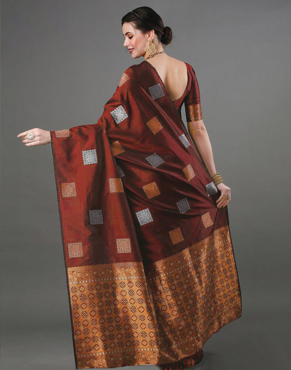Ethnic Banarasi Saree – Handwoven Soft Silk Fabric Marron Saree