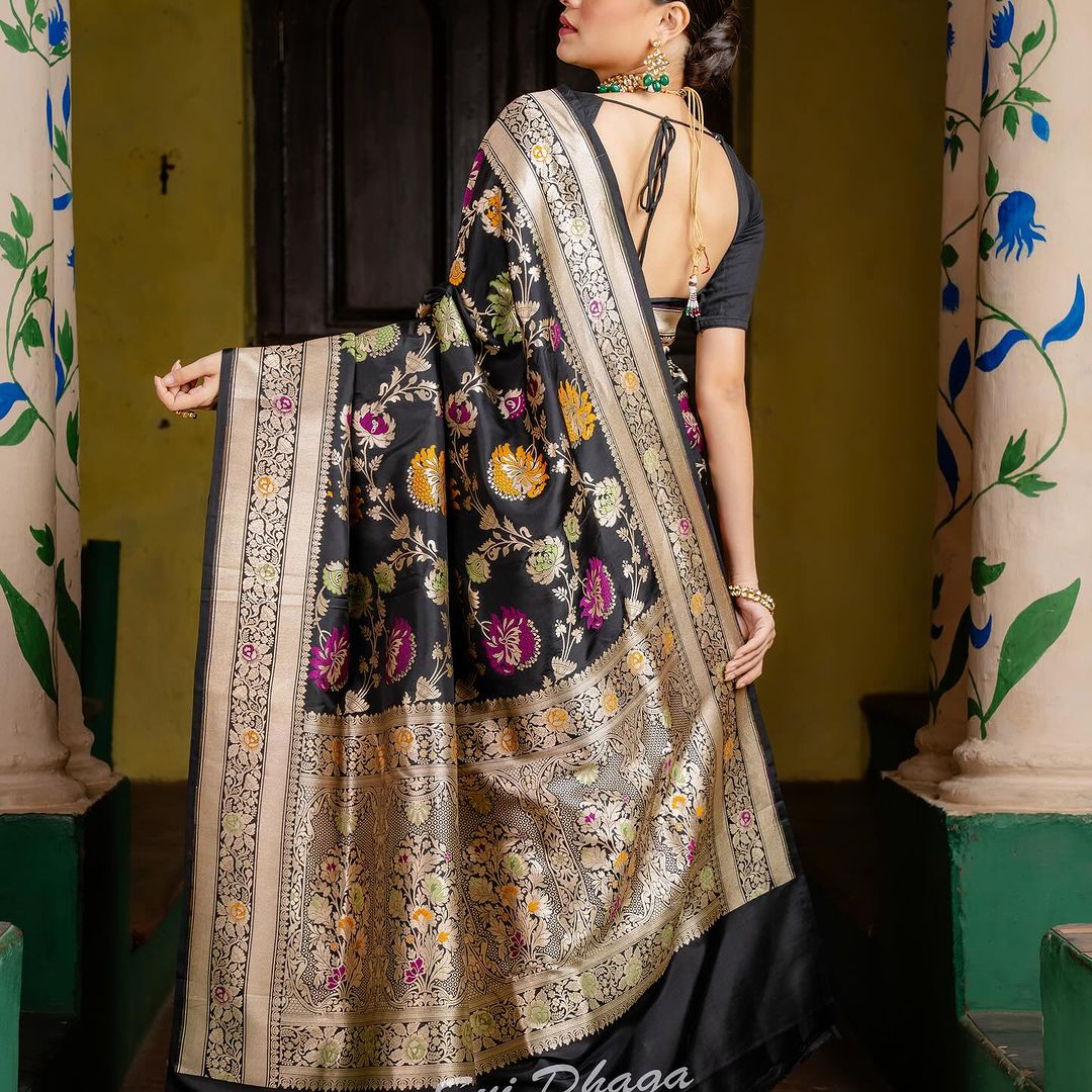 Vibrant Black and Golden Soft Silk Saree with Ethnic Blouse Piece