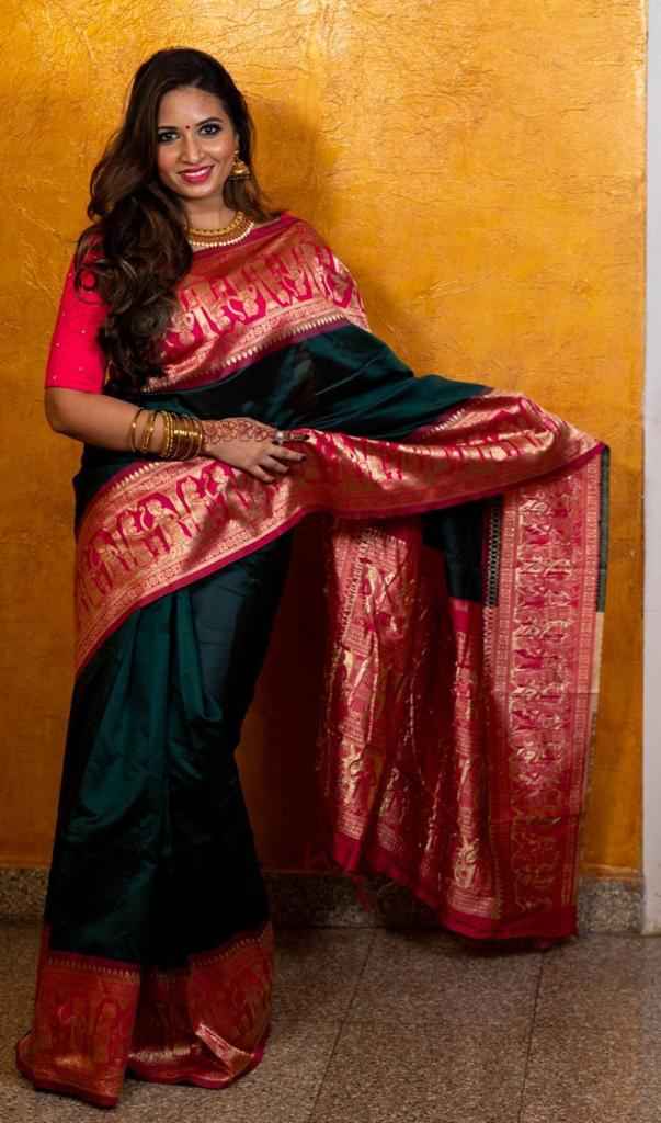 Charming Lichi Silk Saree with Rich Zari Weaving