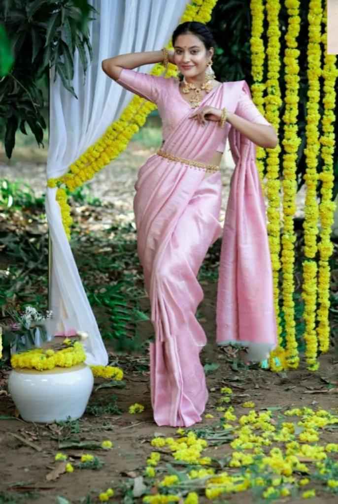 Fancy Party Wear Lichi Silk Saree with Beautiful Zari Art