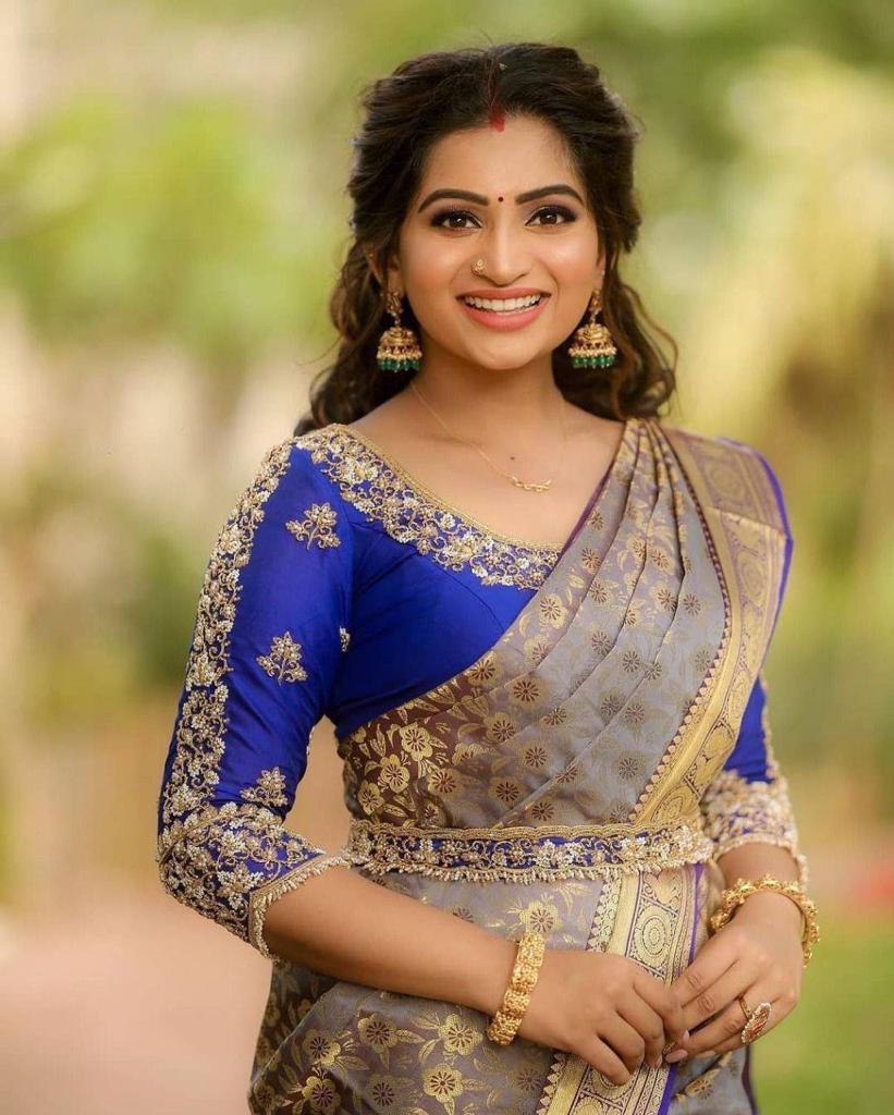 Royal Designer Lichi Silk Saree with Fancy Zari Border