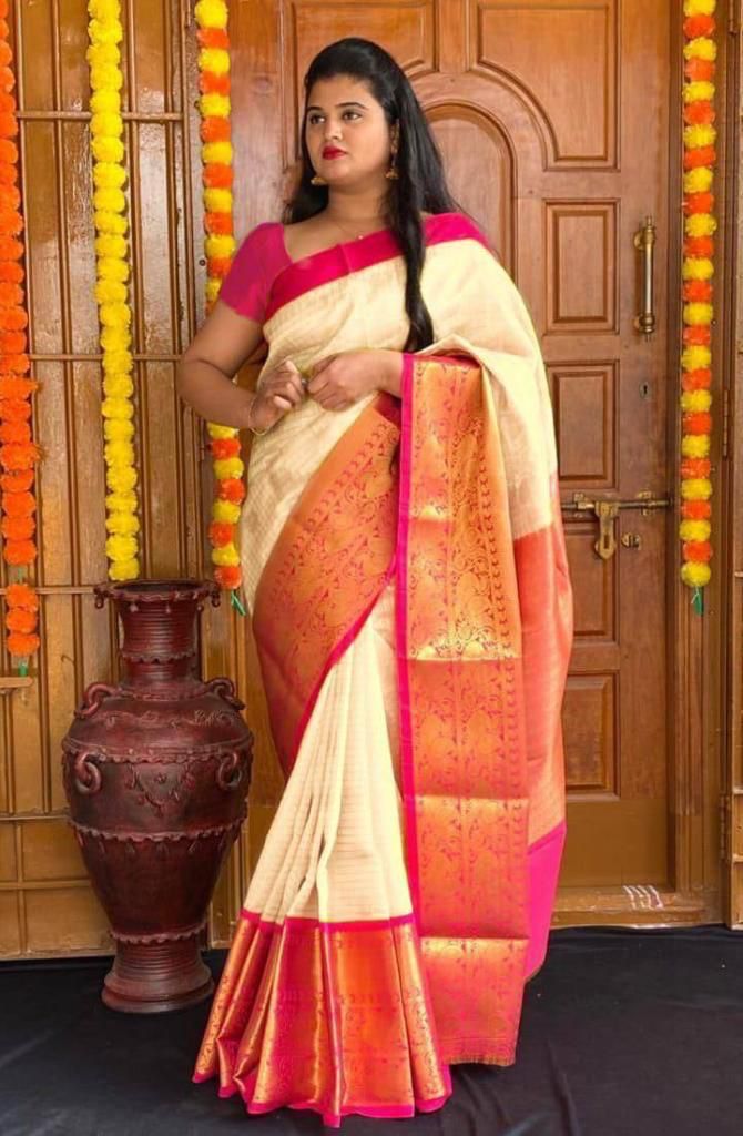 Affordable Festive Wear Lichi Silk Saree with Exclusive ZariPink