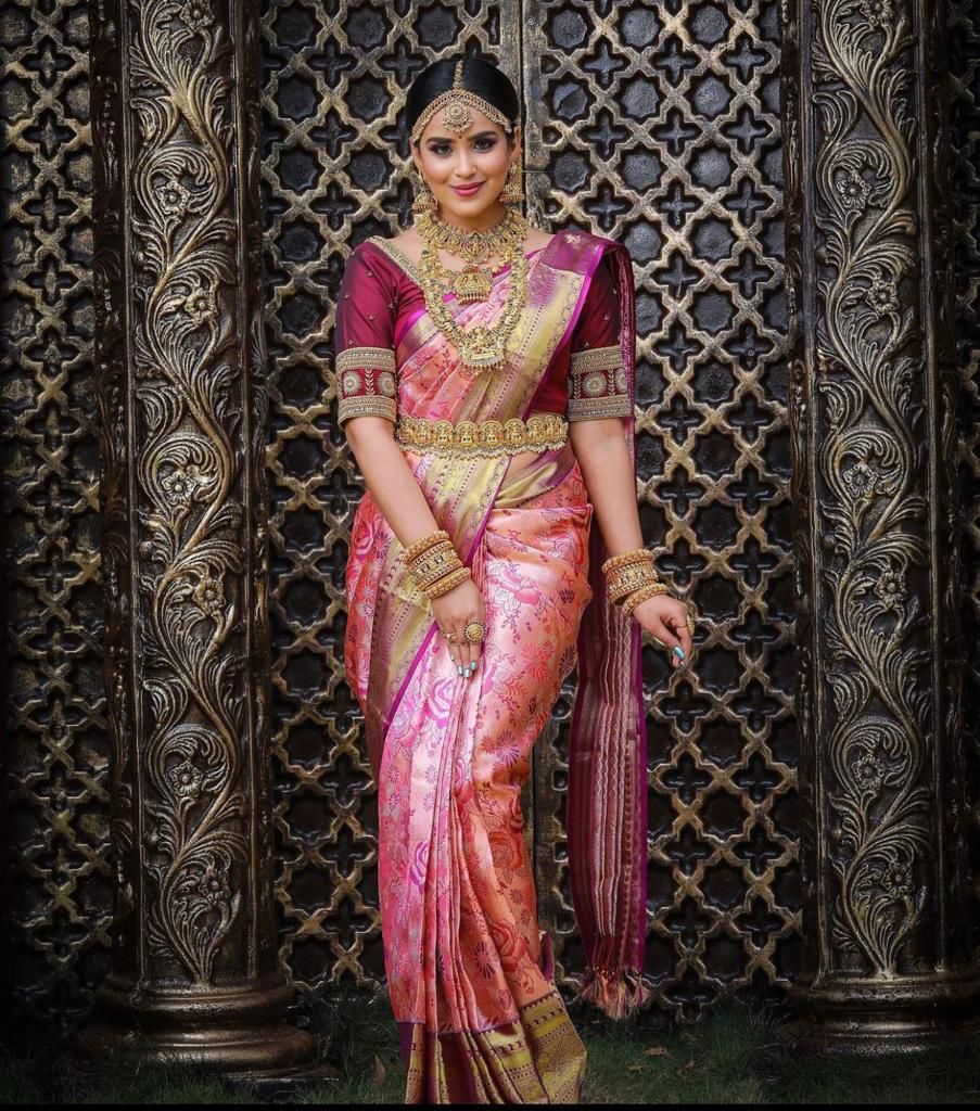 Radiate Pink Soft Lichi Silk Saree With Classic Blouse Piece