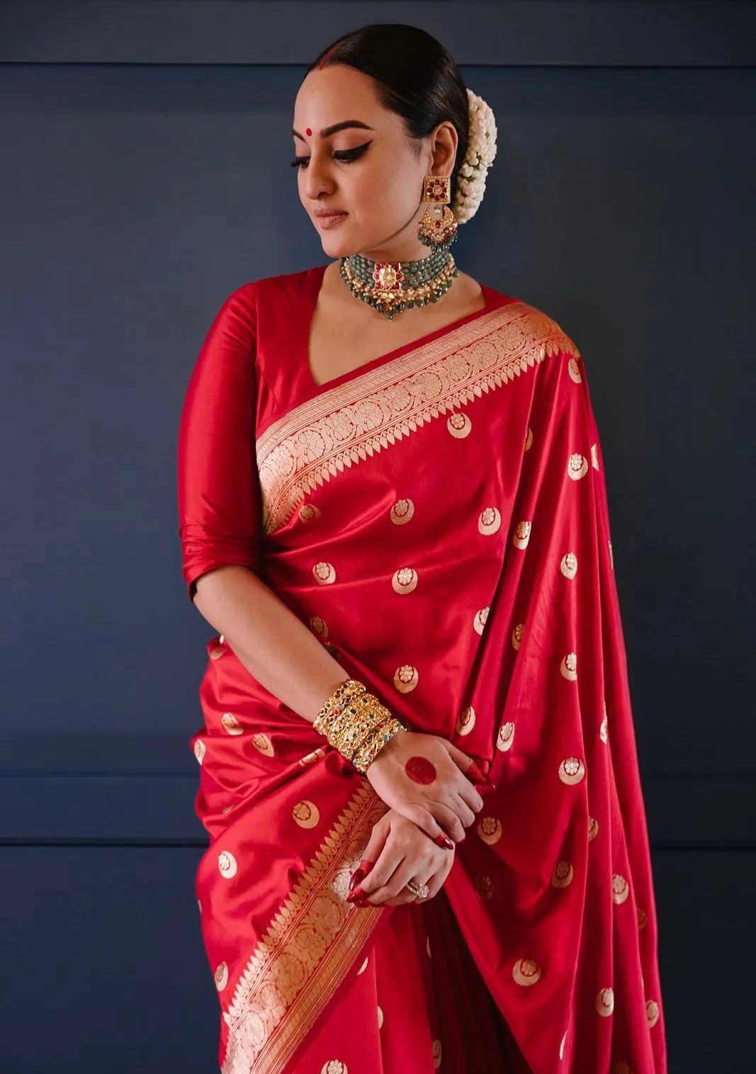 Luxury Red Soft Lichi Silk Saree With Classic Blouse Piece