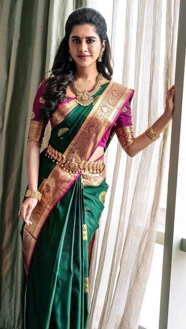 Designer Lichi Silk Saree with Exquisite Zari Detailing