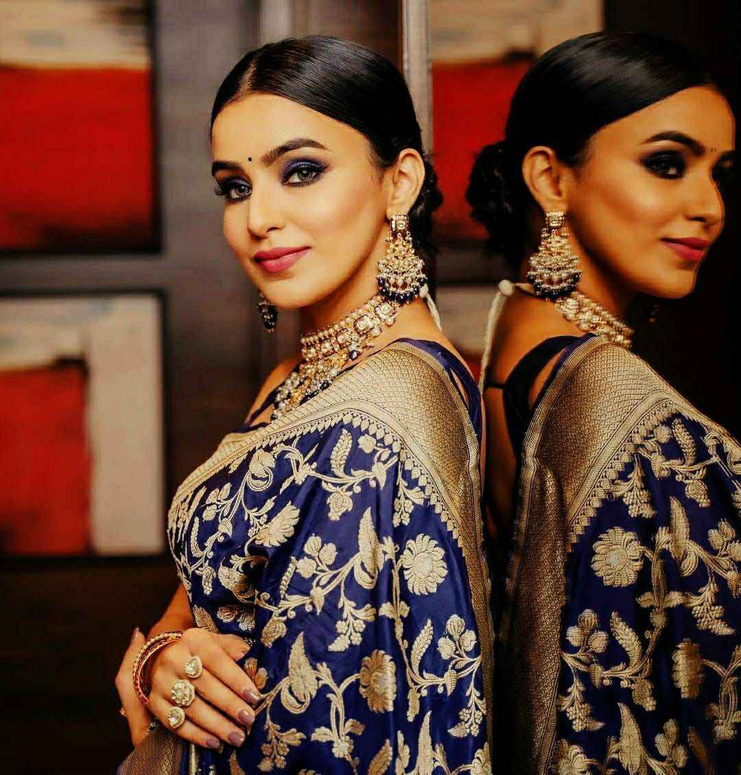 Soft Lichi Silk Saree with Royal Zari Work