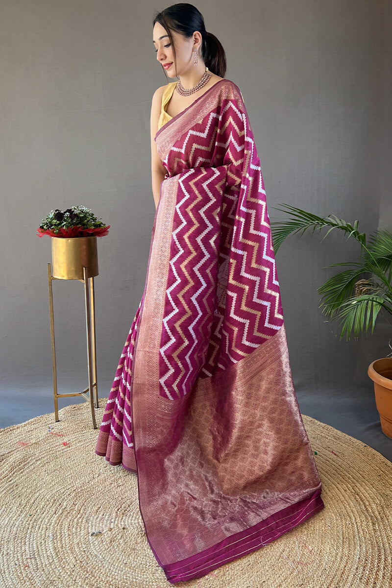 Breathtaking Purple Cotton Silk Saree With Majesty Blouse Piece