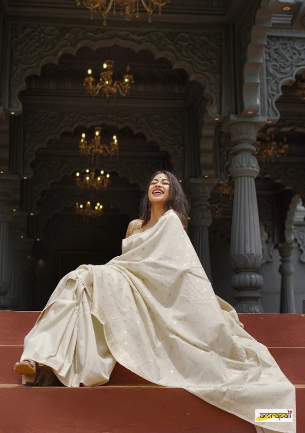 Elegant Banarasi Silk Saree with Gold Zari Embellishments Cream
