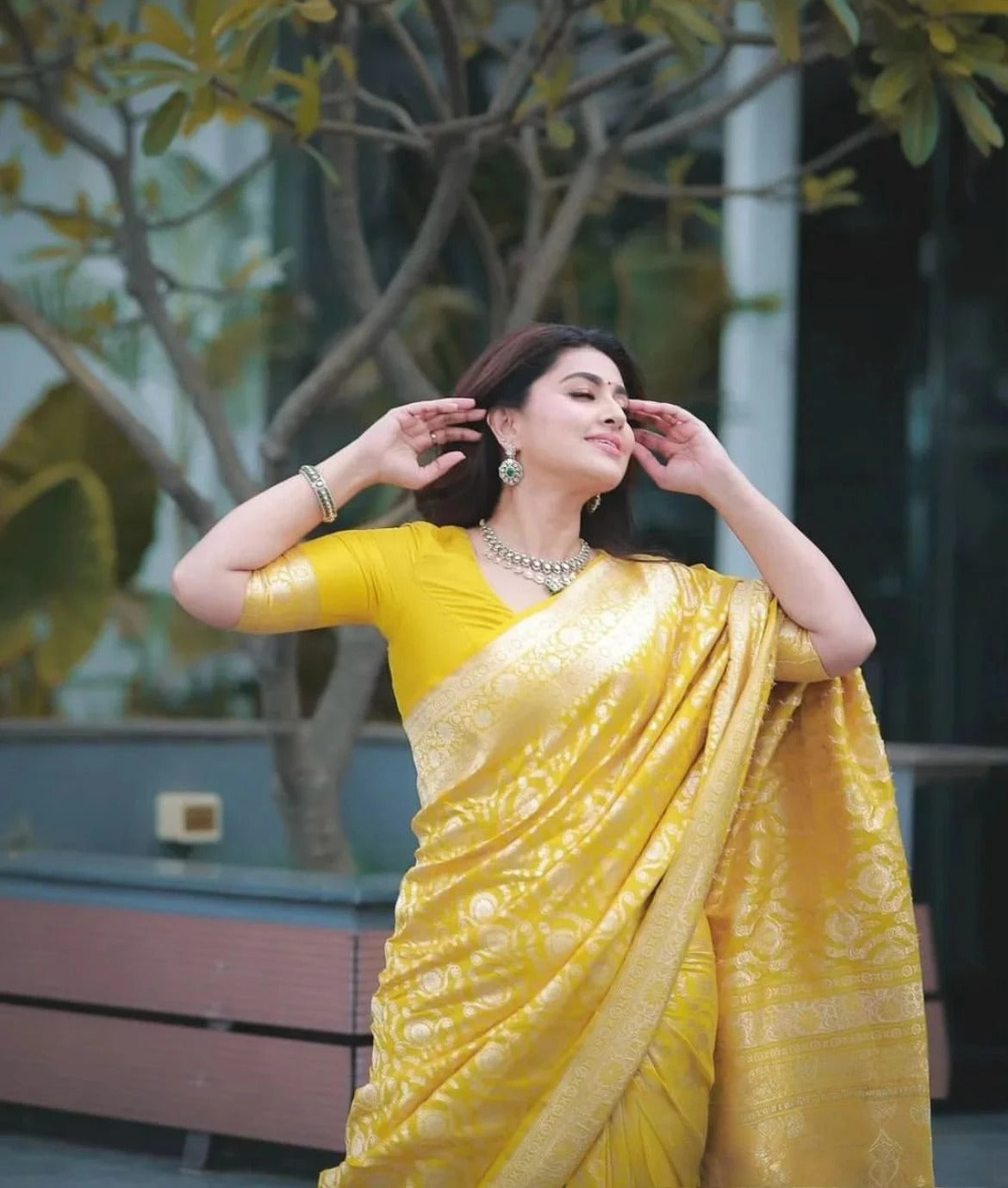 Stunning Yellow Soft Silk Saree With Resonant Blouse Piece