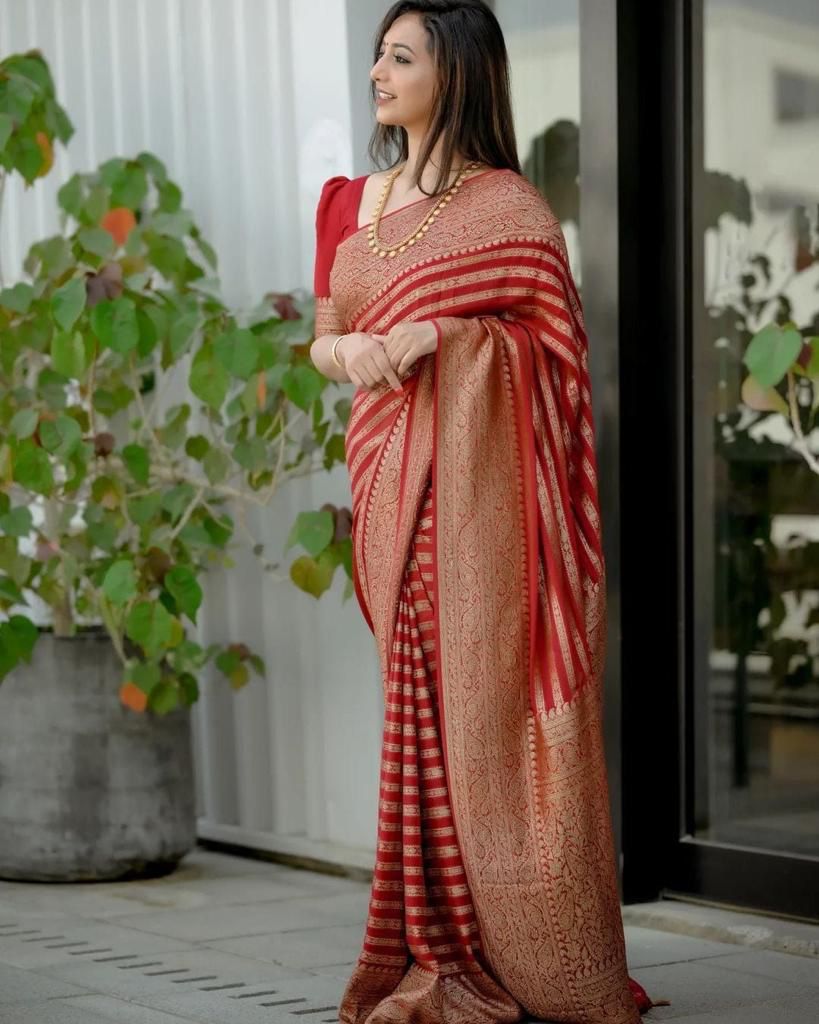 Mesmerizing Red Soft Silk Saree With Stylish Blouse Piece