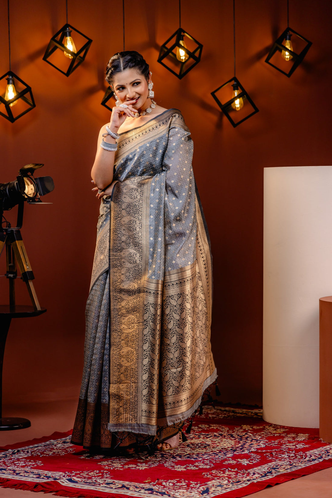 Traditional Grey Soft Silk Saree with Ethnic Blouse Piece