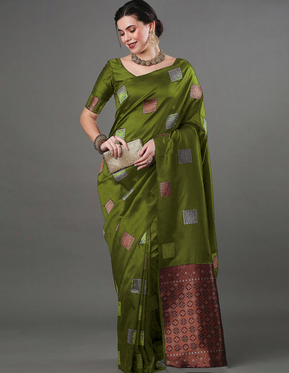 Ethnic Banarasi Saree – Handwoven Soft Silk Fabric Mehndi Saree