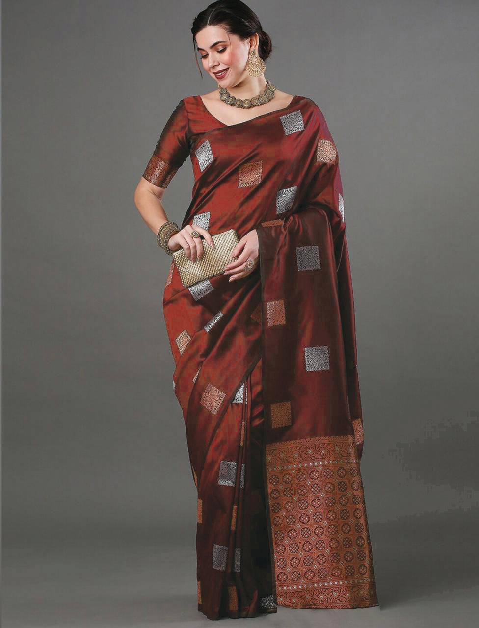 Ethnic Banarasi Saree – Handwoven Soft Silk Fabric Marron Saree