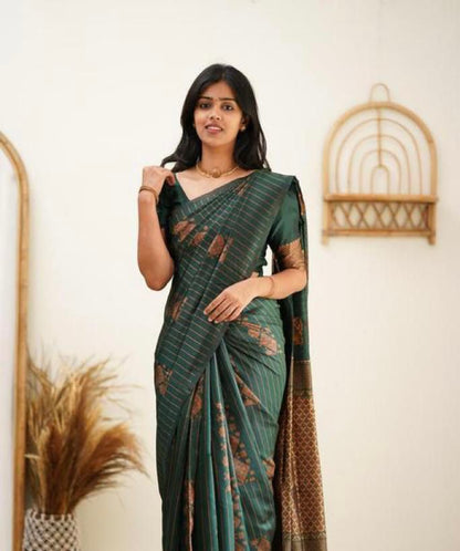 Designer Banarasi Silk Saree for Party &amp; Festive Green