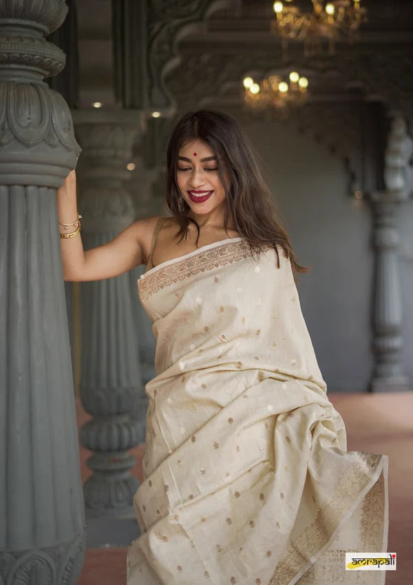 Elegant Banarasi Silk Saree with Gold Zari Embellishments Cream