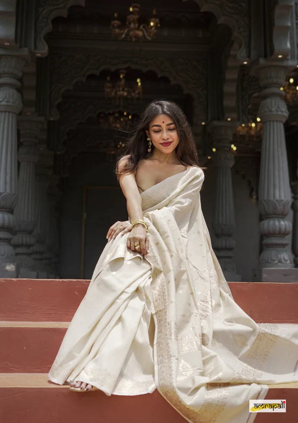 Elegant Banarasi Silk Saree with Gold Zari Embellishments Cream