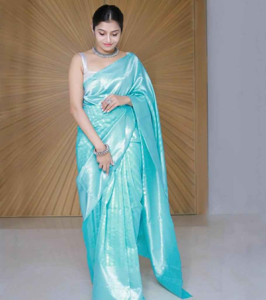 Festival Wear Lichi Silk Saree with Exclusive Zari Design