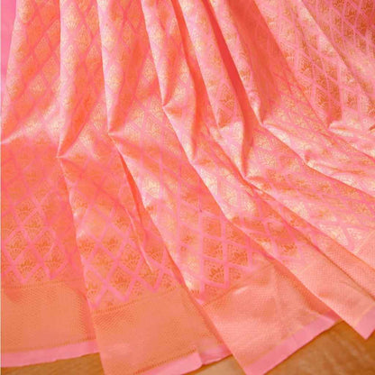 Stylish Lichi Silk Saree with Heavy Zari Border