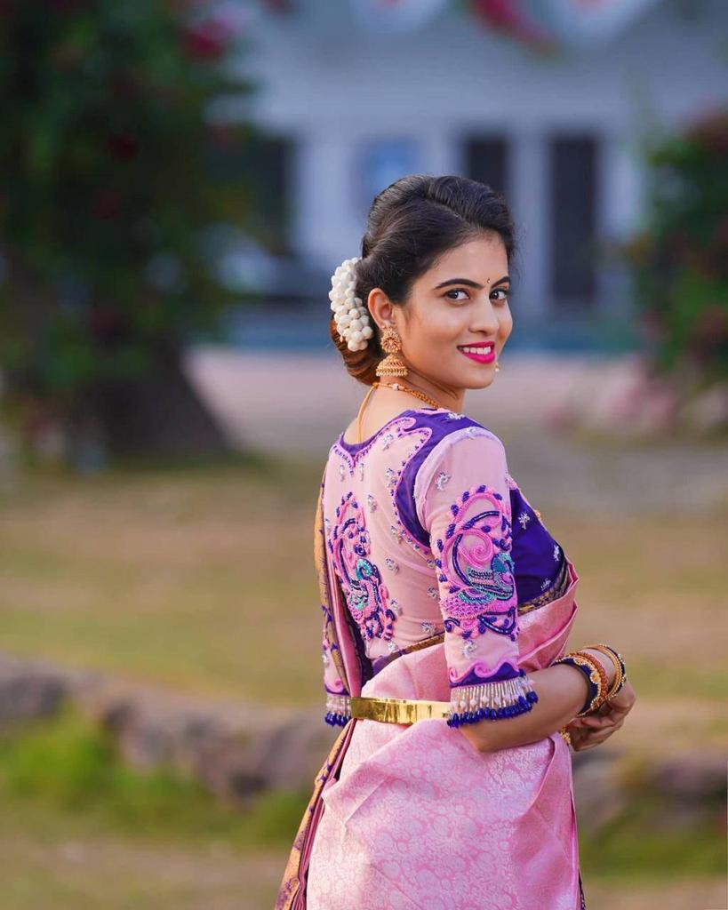 Adorable Pink Soft Lichi Silk Saree with Blouse Peace