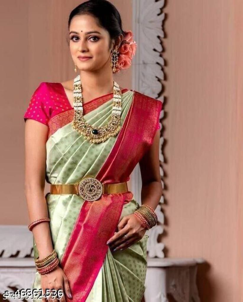 Fashion Trend Lichi Silk Saree with Intricate Zari Design