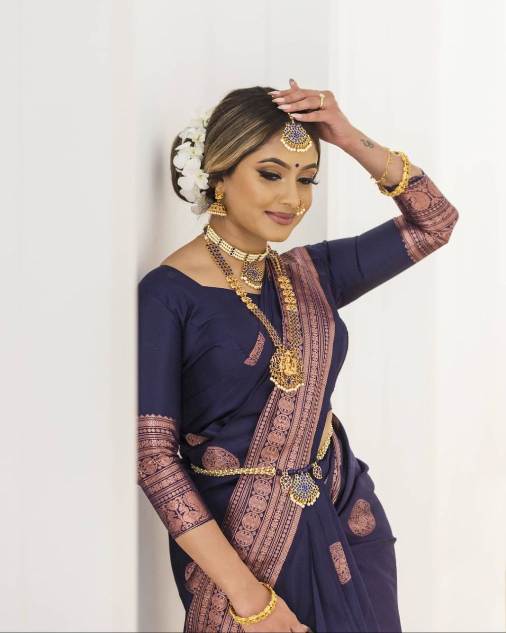 Luxurious Soft Lichi Silk Saree with Traditional Zari Art