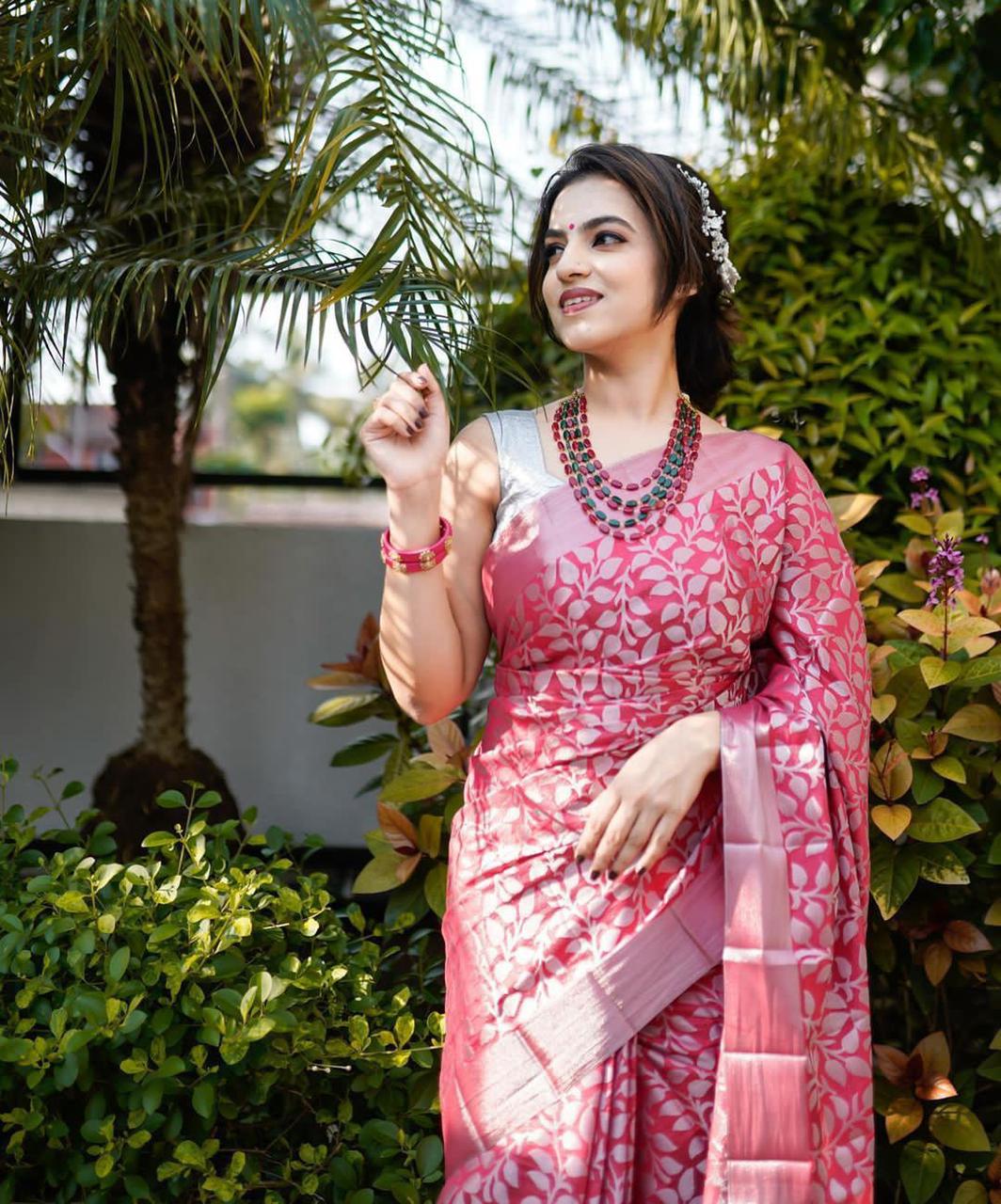 New Trend Lichi Silk Saree with Intricate Zari Weaving pink