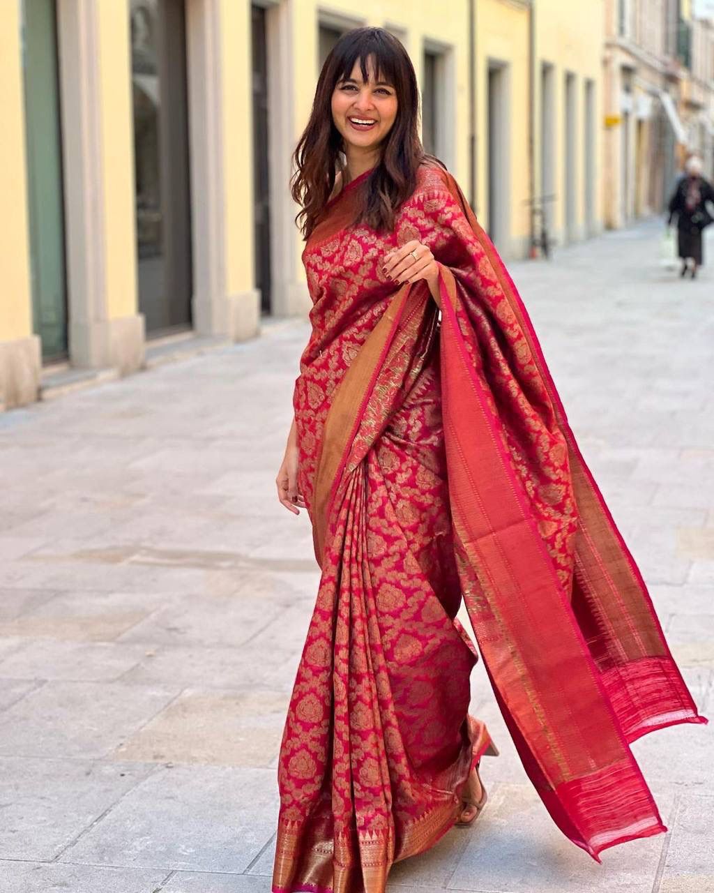 Dazzling Maroon Lichi Silk Saree with Blouse Peace
