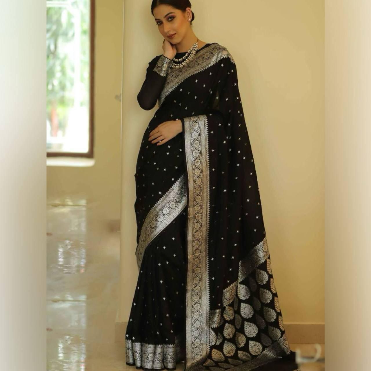 Vibrant Black Lichi Silk Saree with Blouse Peace
