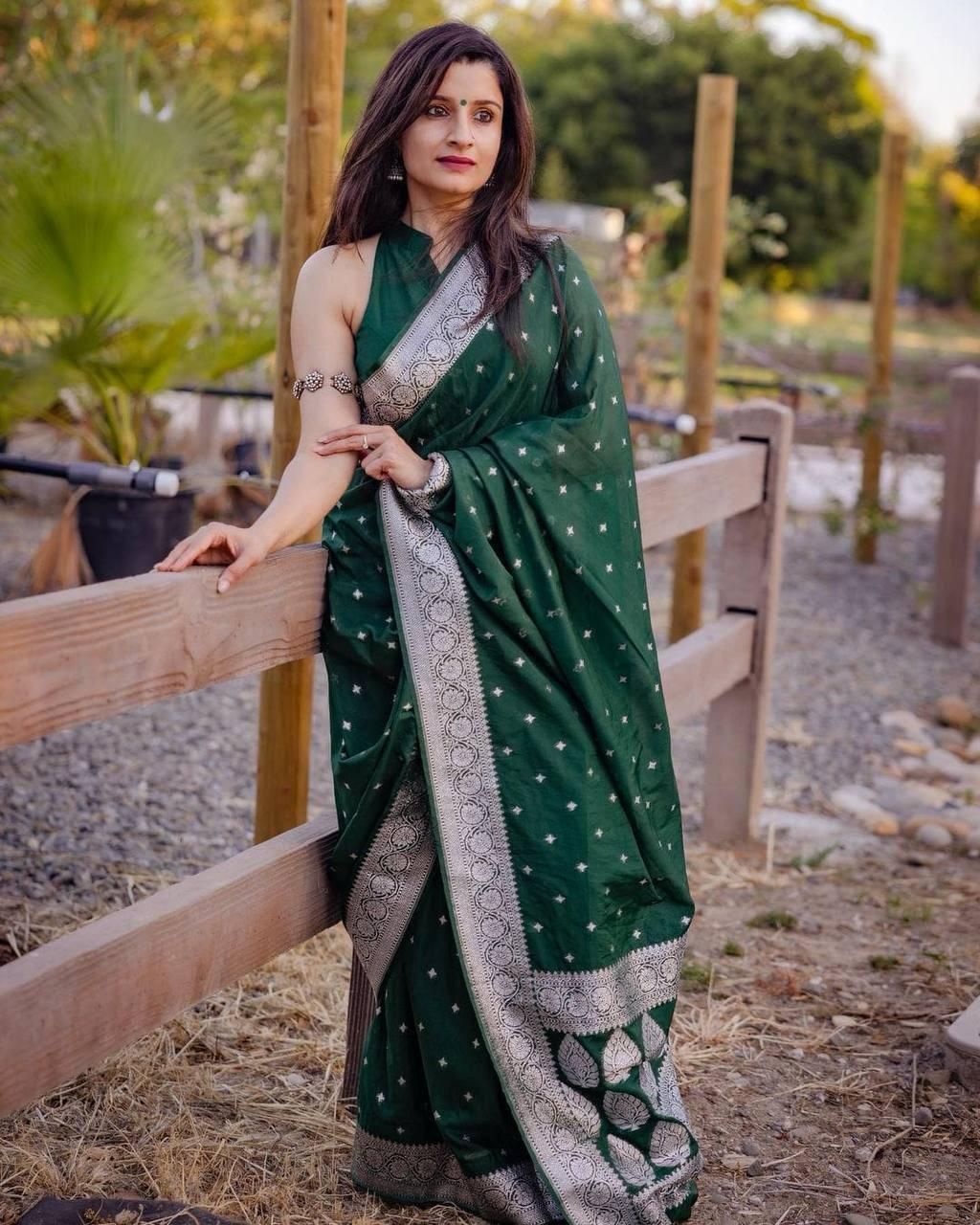 Vibrant Green Lichi Silk Saree with Blouse Peace