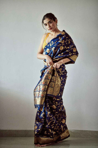 Premium Elegant Lichi Silk Saree with Intricate Zari Weaving