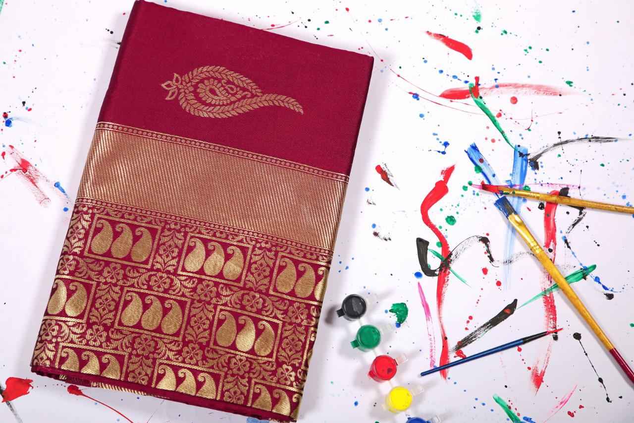 New Arrival Lichi Silk Saree with Unique Zari Weaving