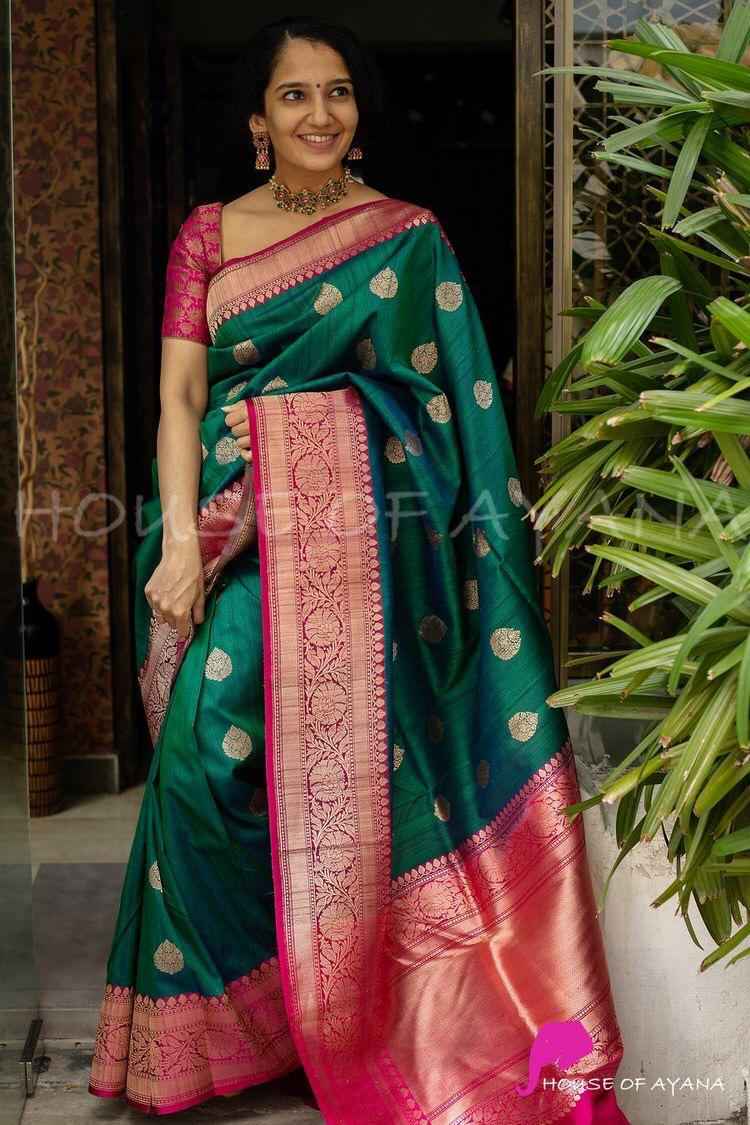 Charming Party Wear Lichi Silk Saree with Stylish Zari Work