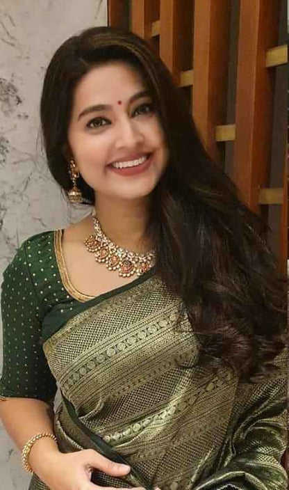 Latest Collection Lichi Silk Saree with Elegant Zari Weaving