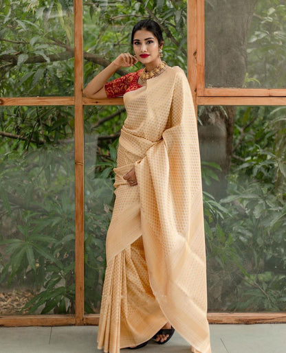 Rich Heritage Lichi Silk Saree with Exclusive Zari Weaving