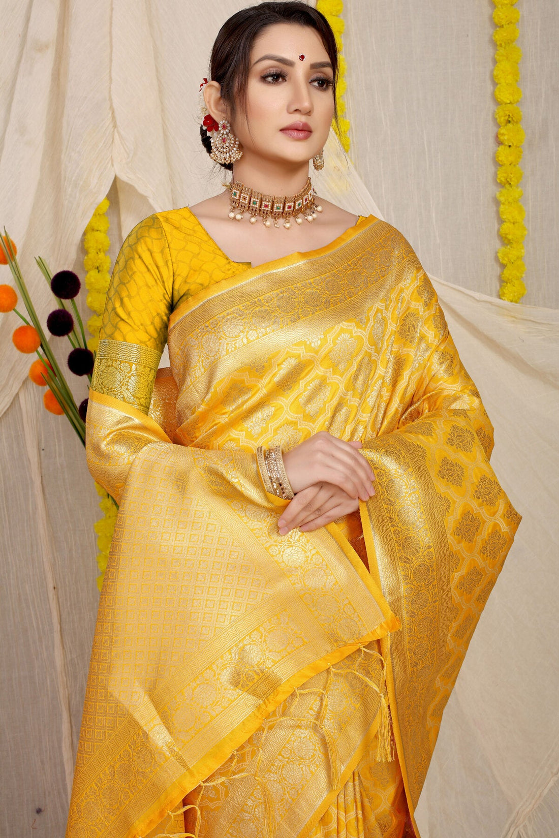 Incredible Yellow Kanjivaram Silk With Demure Blouse Piece