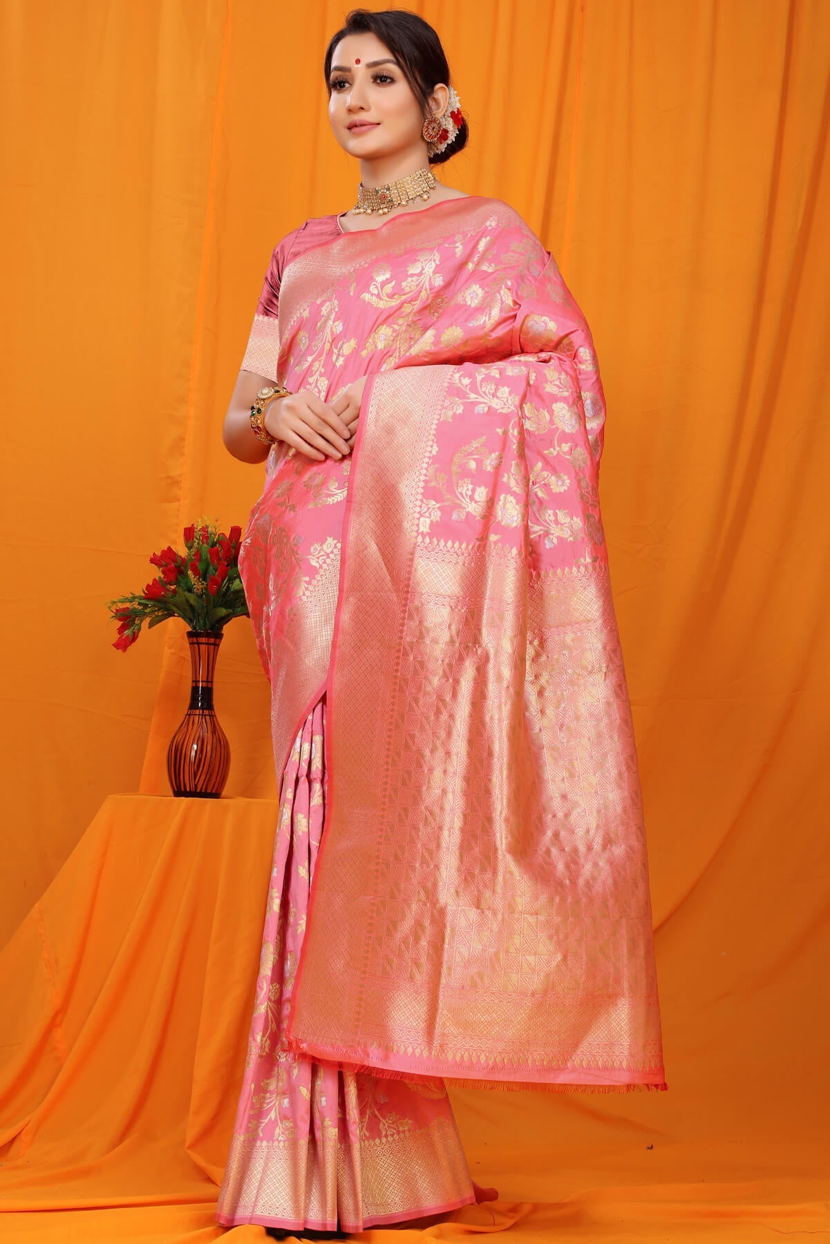 Gorgeous Pink Kanjivaram Silk With Scintilla Blouse Piece