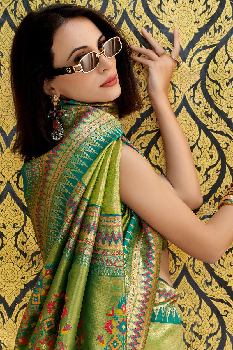 Felicitous Mehndi Paithani Silk Saree With Devastating Blouse Piece