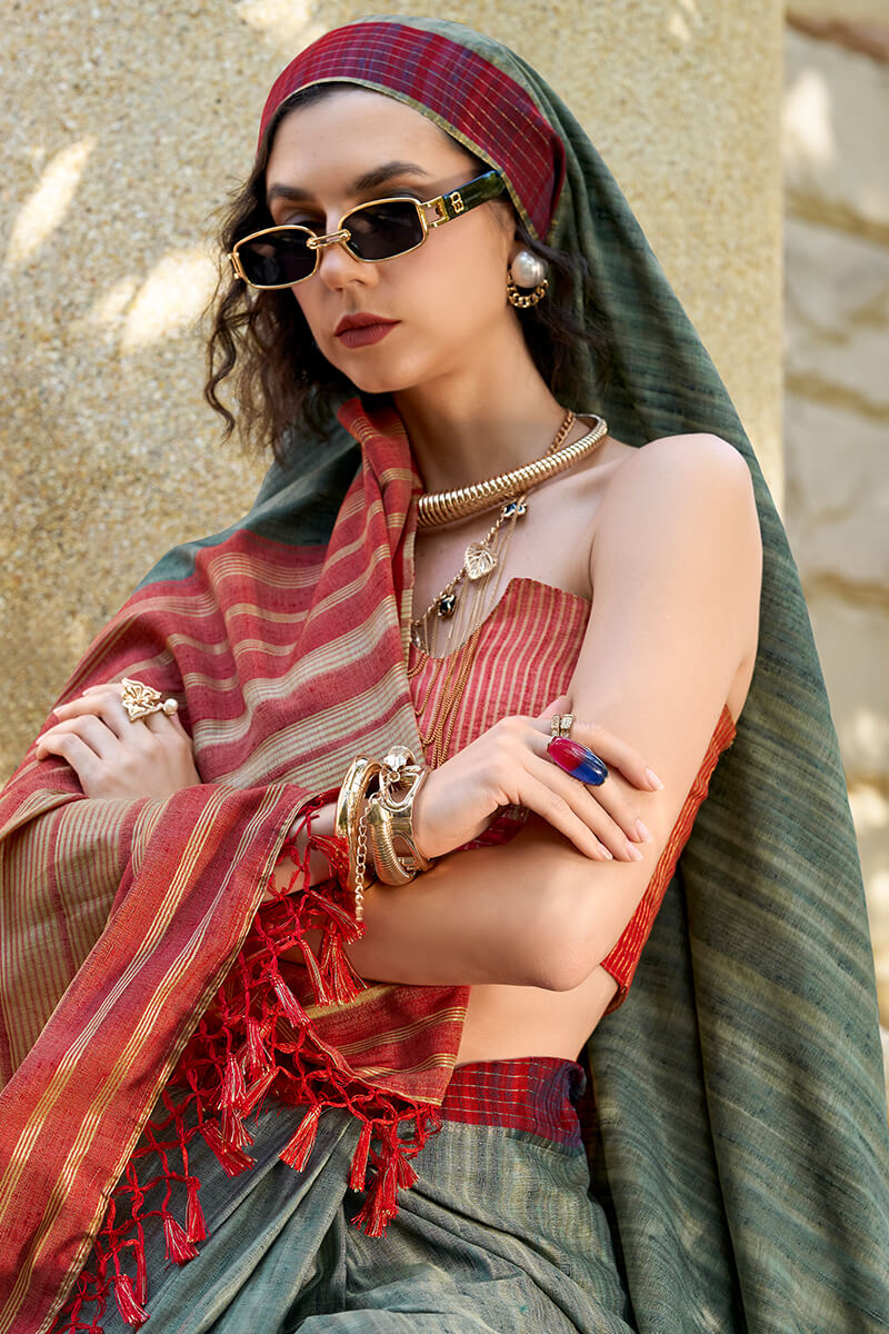 Lagniappe Dark Green Cotton Silk Saree With Vestigial Blouse Piece