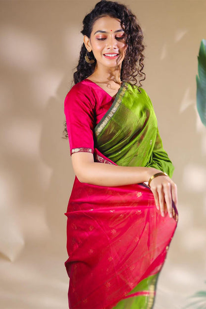 Opulent Green Cotton Silk Saree With Demanding Blouse Piece