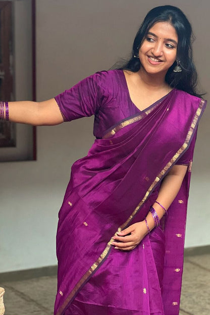 Confounding Magenta Cotton Silk Saree With Woebegone Blouse Piece