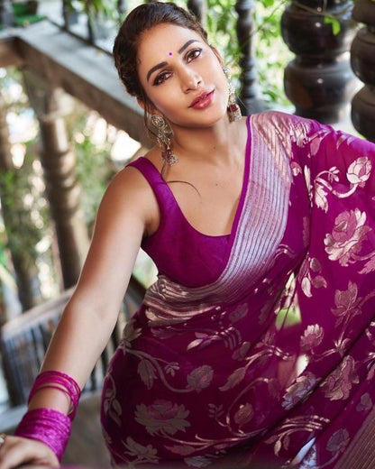 Embrace Purple Soft Lichi Silk Saree With Classic Blouse Piece
