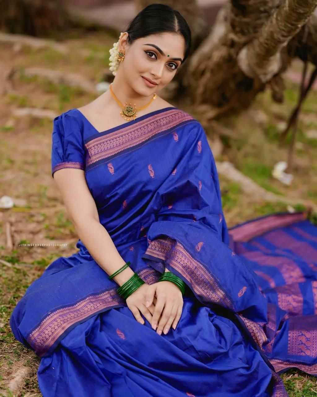 Festive Blue Soft Lichi Silk Saree With Classic Blouse Piece