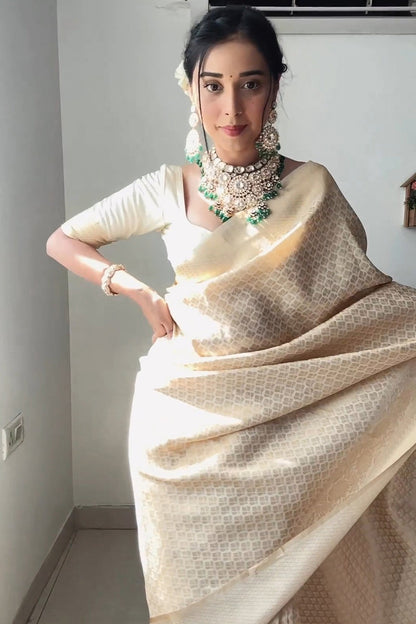Excellent 1-Minute Ready To Wear Beige Kanjivaram Silk Saree