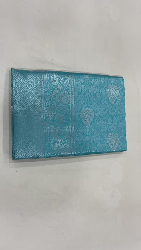 Grand Occasion Lichi Silk Saree with Fancy Zari Art