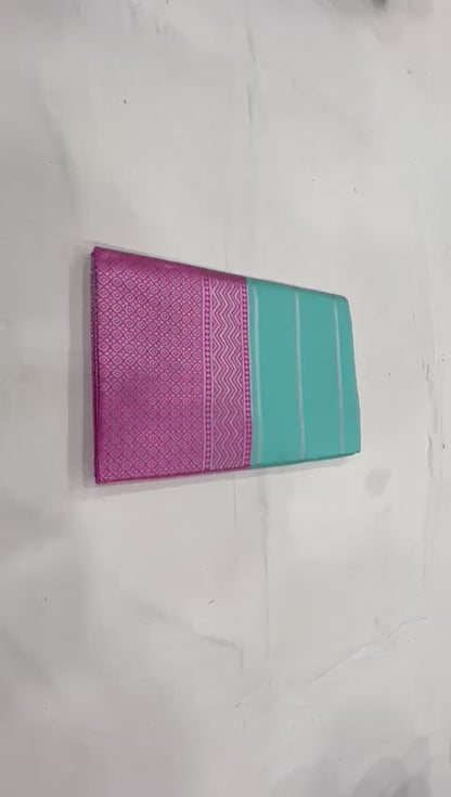 Luxury Silk Saree with Lichi Fabric &amp; Exquisite Zari Art