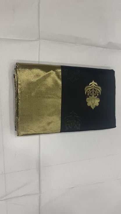 Gorgeous Lichi Silk Saree with Grand Zari Pallu