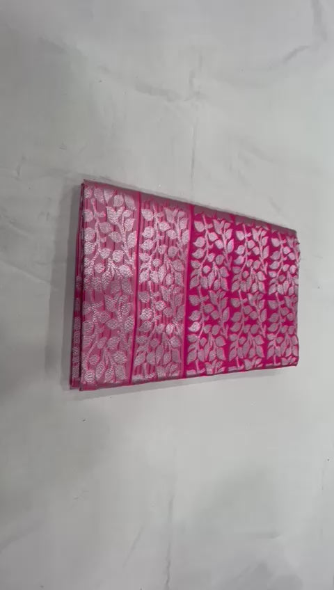 New Trend Lichi Silk Saree with Intricate Zari Weaving pink