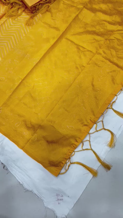 Bridal Wedding Wear Lichi Silk Saree with Heavy Zari